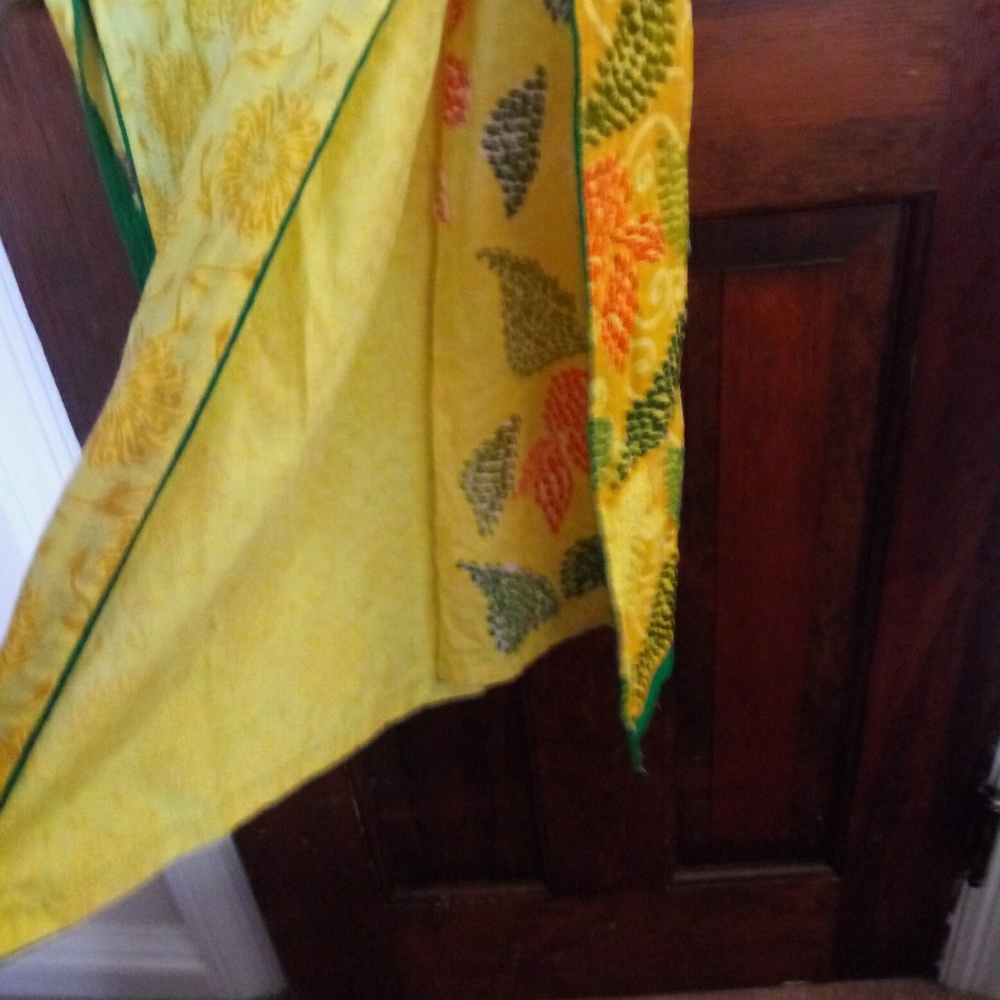 Nice women s dress - Picture 7 of 8